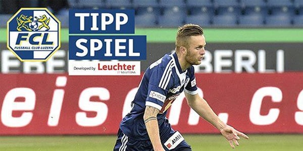 FCL Spieler beim Jubel auf Fussballfeld